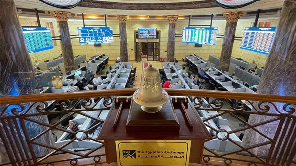 قطاعات تتصدر حركة التداول في البورصة المصرية مع بداية الأسبوع