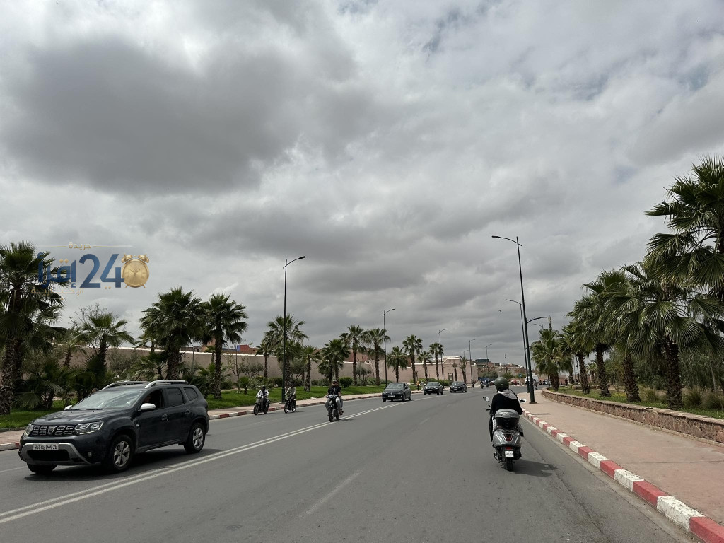 أجواء غائمة وزخات رعدية تتوقعها الأرصاد الجوية ليوم الأربعاء