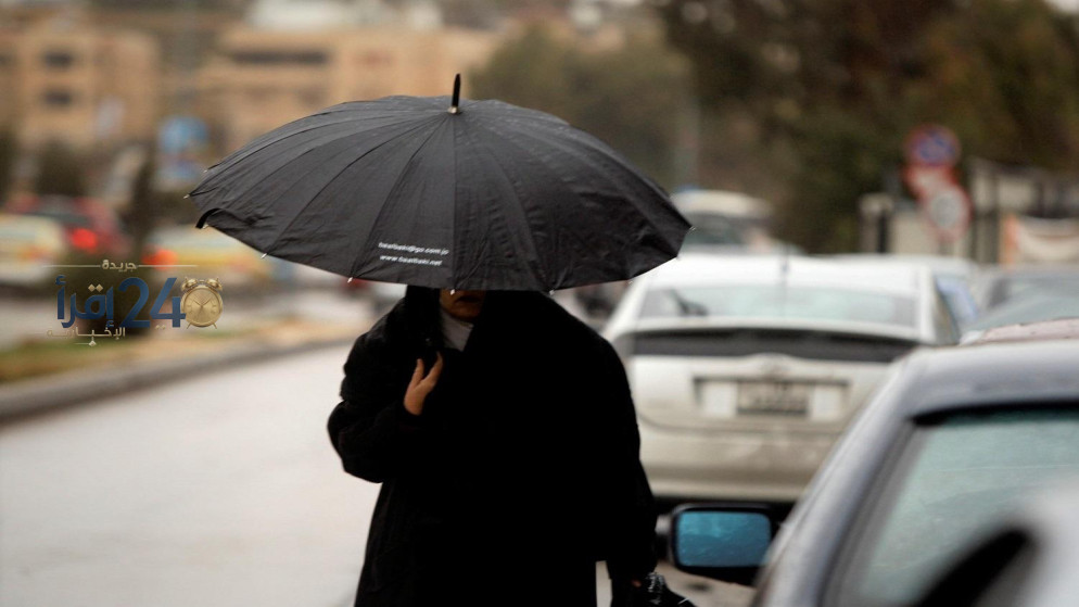 زخات متفرقة من المطر تتساقط على أجزاء من جنوب وشرق المملكة اليوم