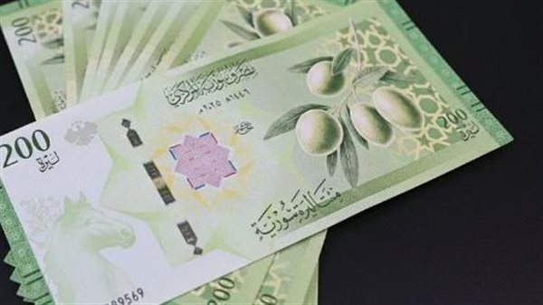سعر صرف الليرة السورية مقابل الدولار يعلن في مصرف سوريا المركزي