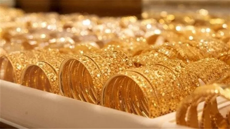 أسعار الذهب تتذبذب بين الارتفاع والانخفاض في تعاملات اليوم