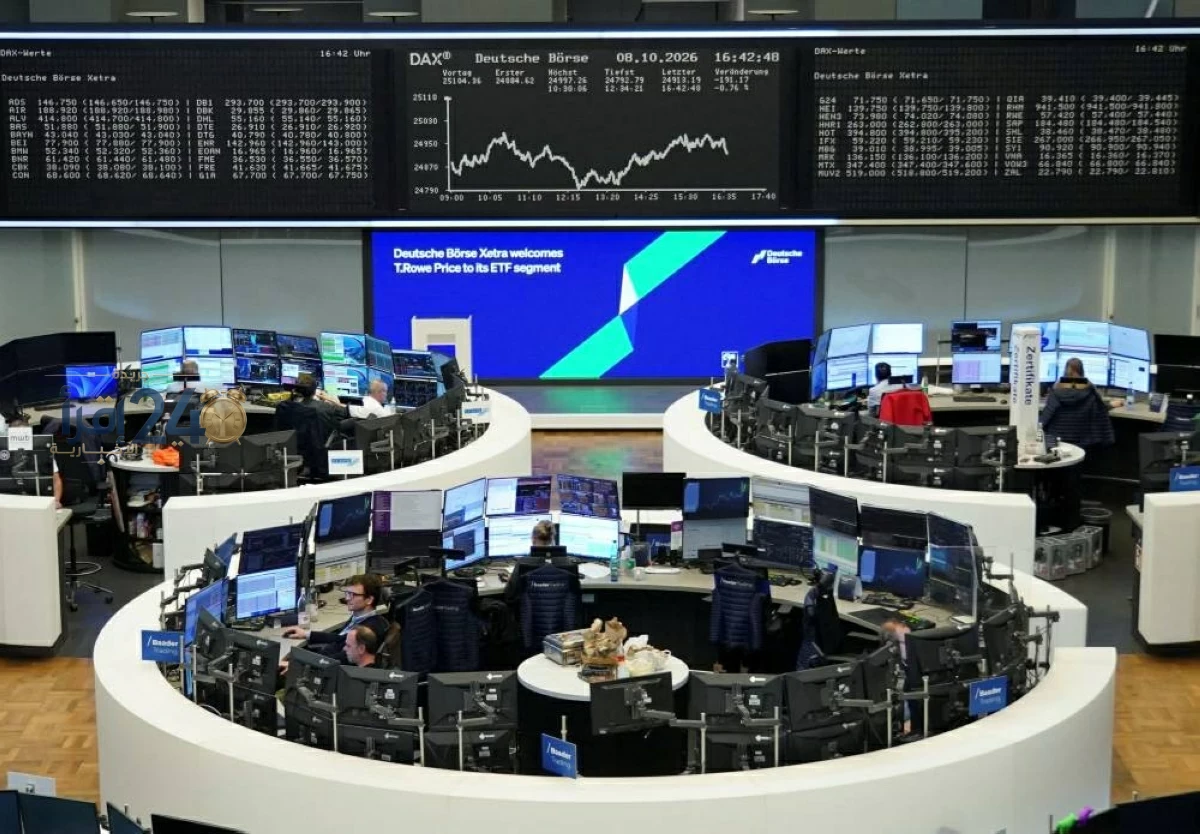 تراجع اليورو بوتيرة متسارعة وسط ضغوط البيع المستمرة ليحقق انخفاضه الأسبوعي الخامس على التوالي