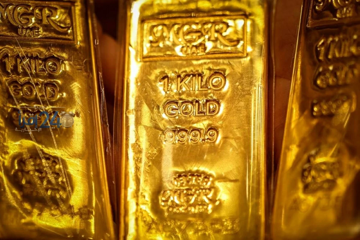 الذهب يحافظ على استقراره في مستهل تعاملات منتصف الأسبوع