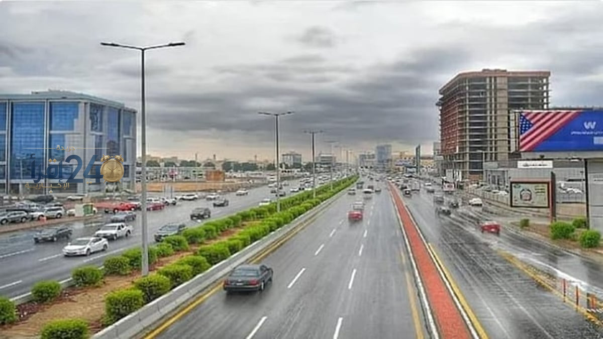 توقعات بأمطار رعدية وسيول محتملة في مناطق جازان وعسير والباحة ومكة المكرمة