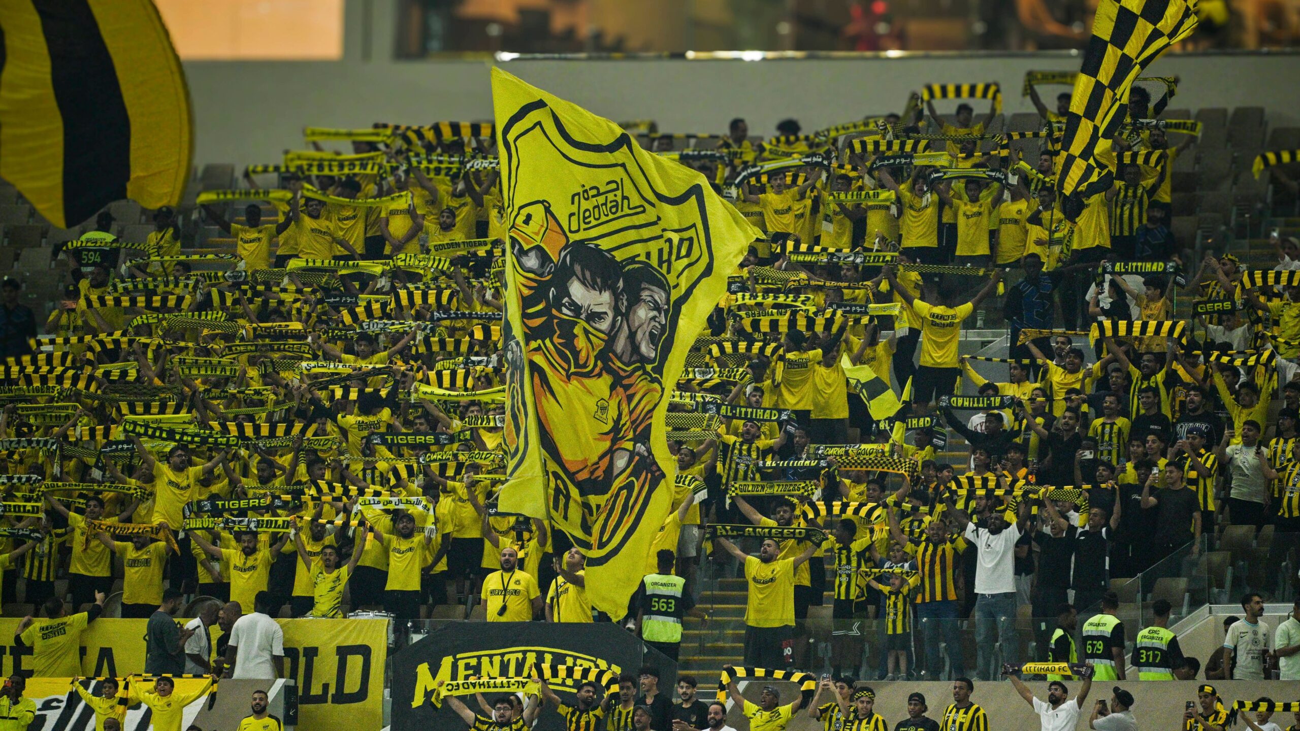 ما القنوات الناقلة لمباراة الاتحاد والخلود في دوري روشن السعودي 2026-2027؟ وكيف تشاهدها عبر الإنترنت؟