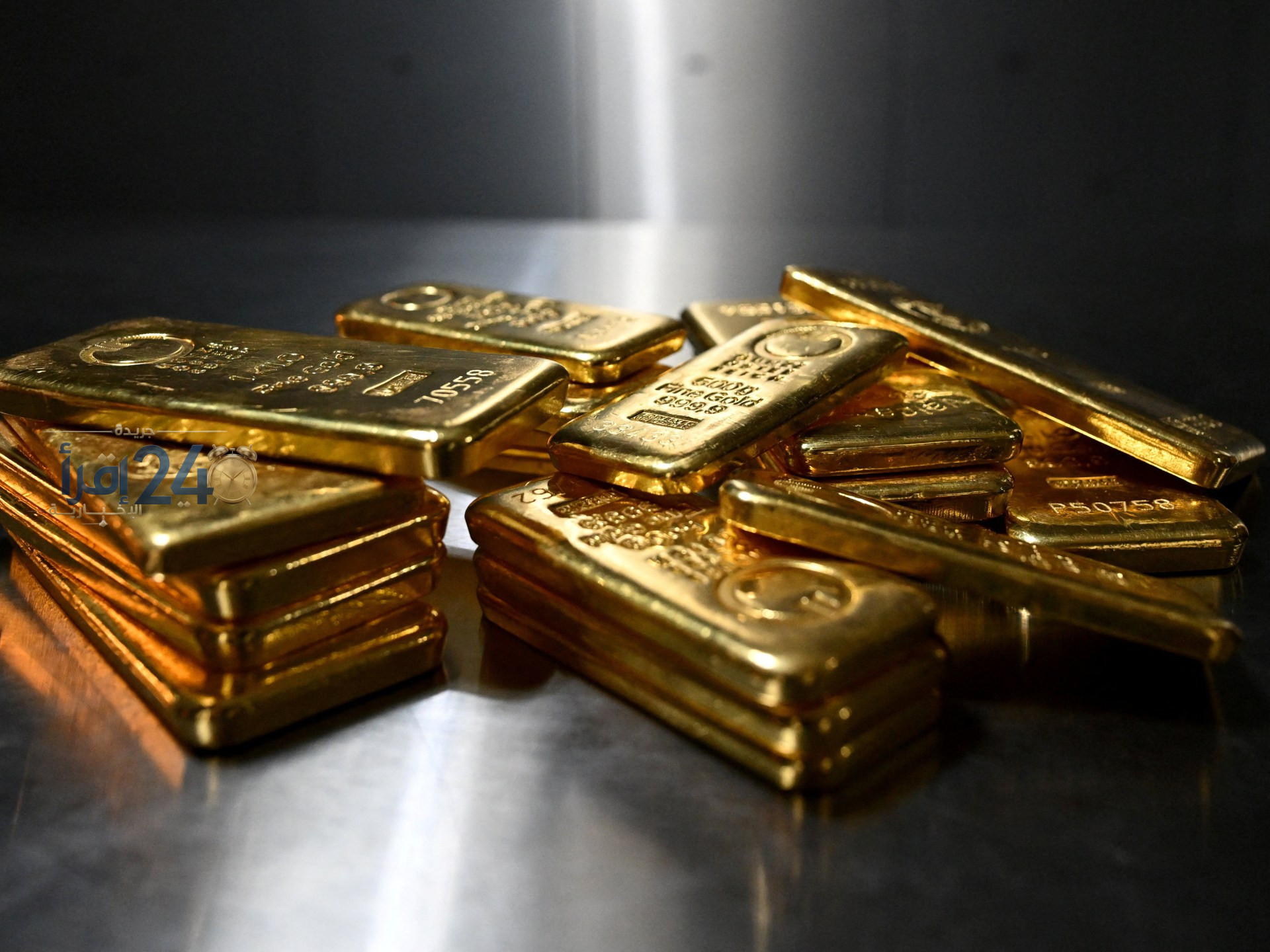 تراجع الذهب والدولار وتباين أسعار النفط في ظل ترقب بيانات التضخم الأمريكية