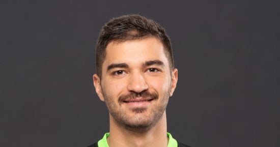 البحريني محمد راشد يحكم مباراة مصر والكويت في نهائي كأس الخليج للناشئين