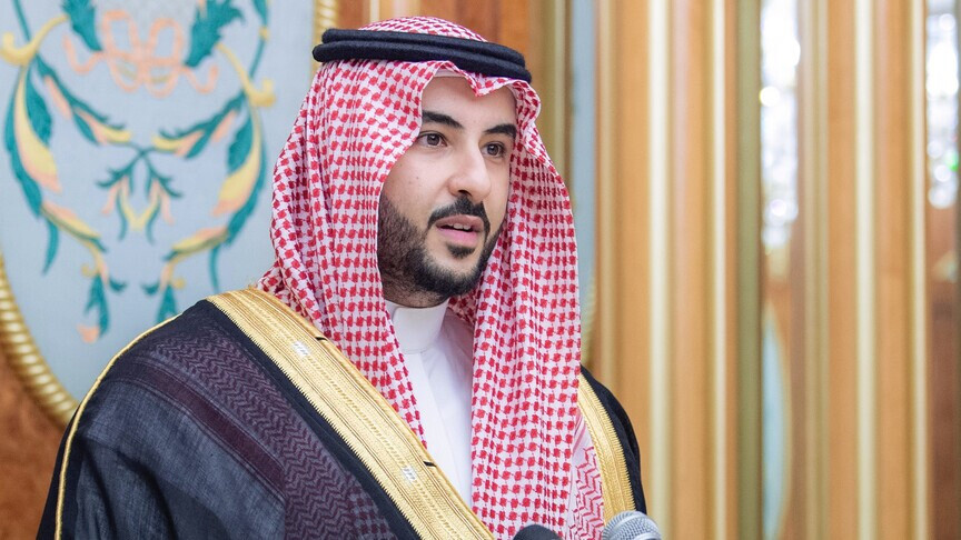 السعودية وفرنسا تتباحثان سبل تعزيز التعاون الدفاعي وتجاوز التحديات الأمنية في المنطقة
