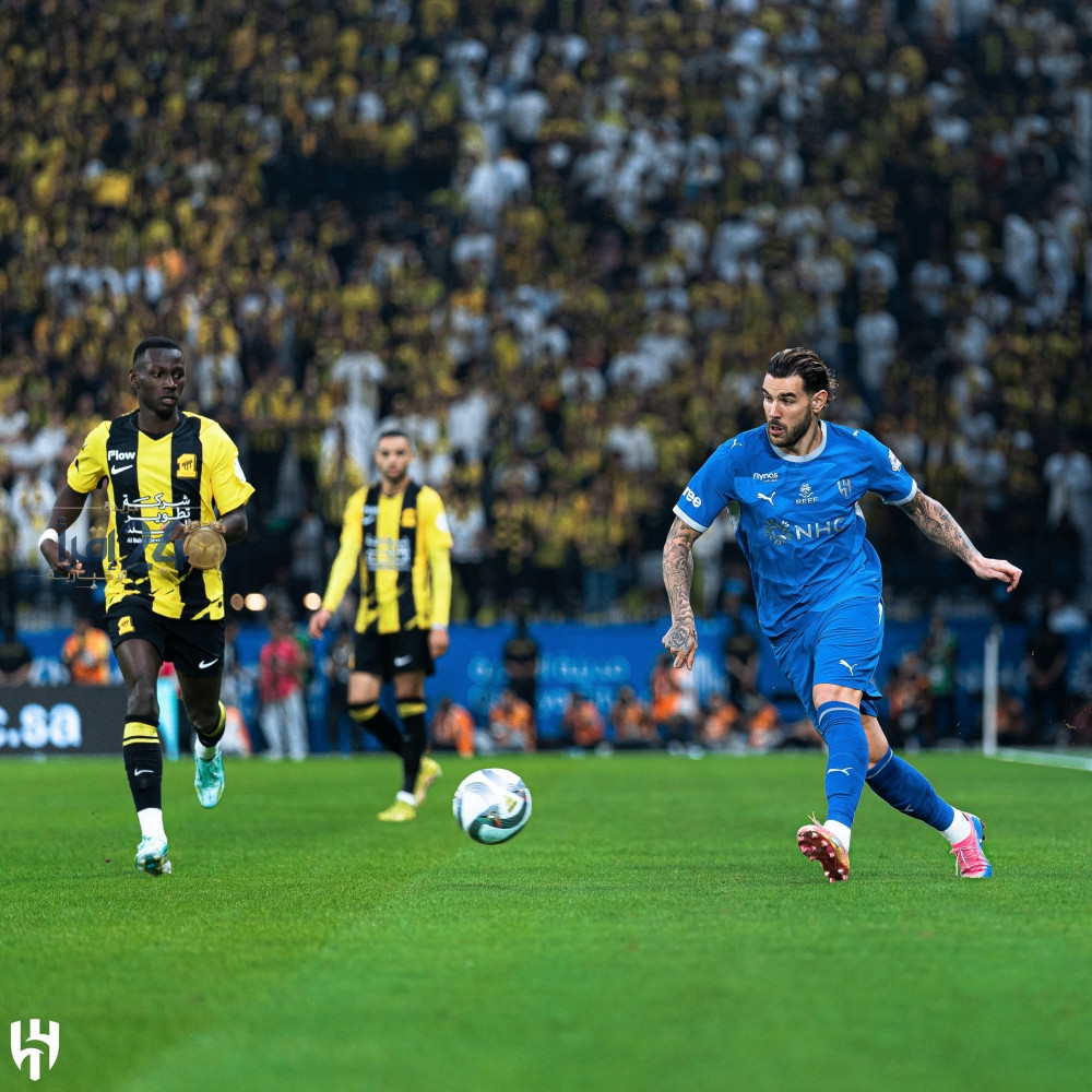 الهلال يتصدر دوري روشن بعد فوز ثمين على الاتحاد ويعزز حظوظه في لقبه