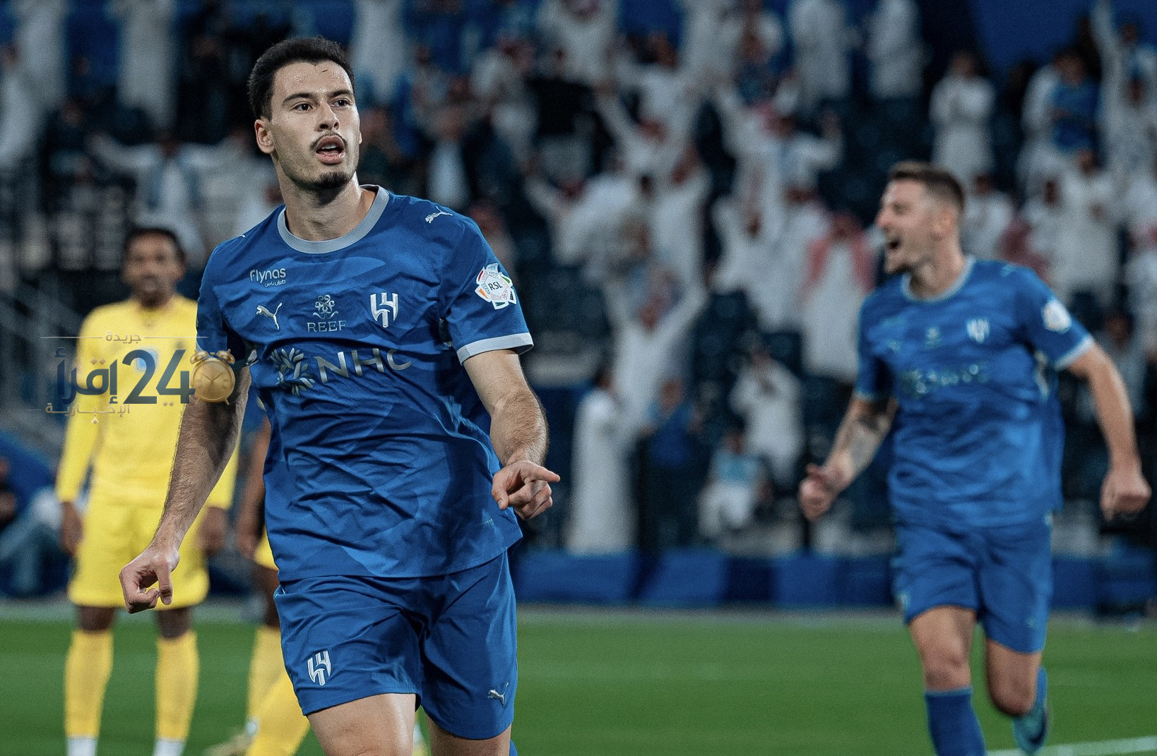 الهلال يستعيد صدارة دوري روشن بفوز مثير على الحزم ويؤكد عودته القوية