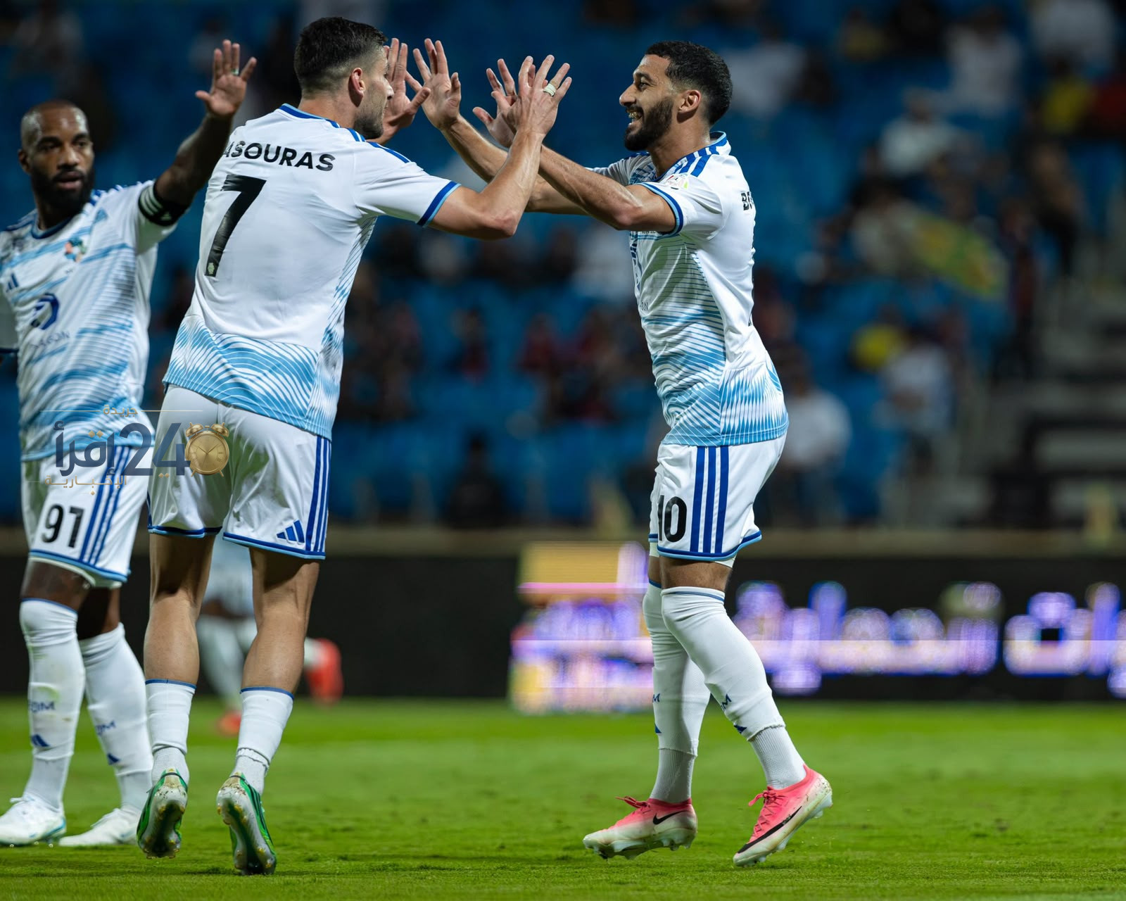 بن رحمة يقود نيوم لتعادل مهم أمام الحزم في دوري روشن ويعزز آماله في المنافسة