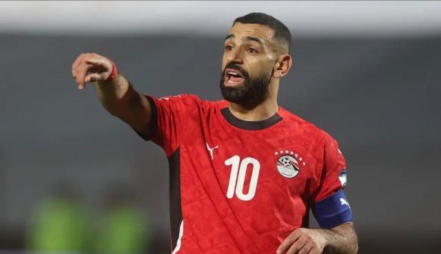 توتر في منتخب مصر بعد أزمة محمد صلاح والإعلام يهاجم بقوة مدربه حسام حسن