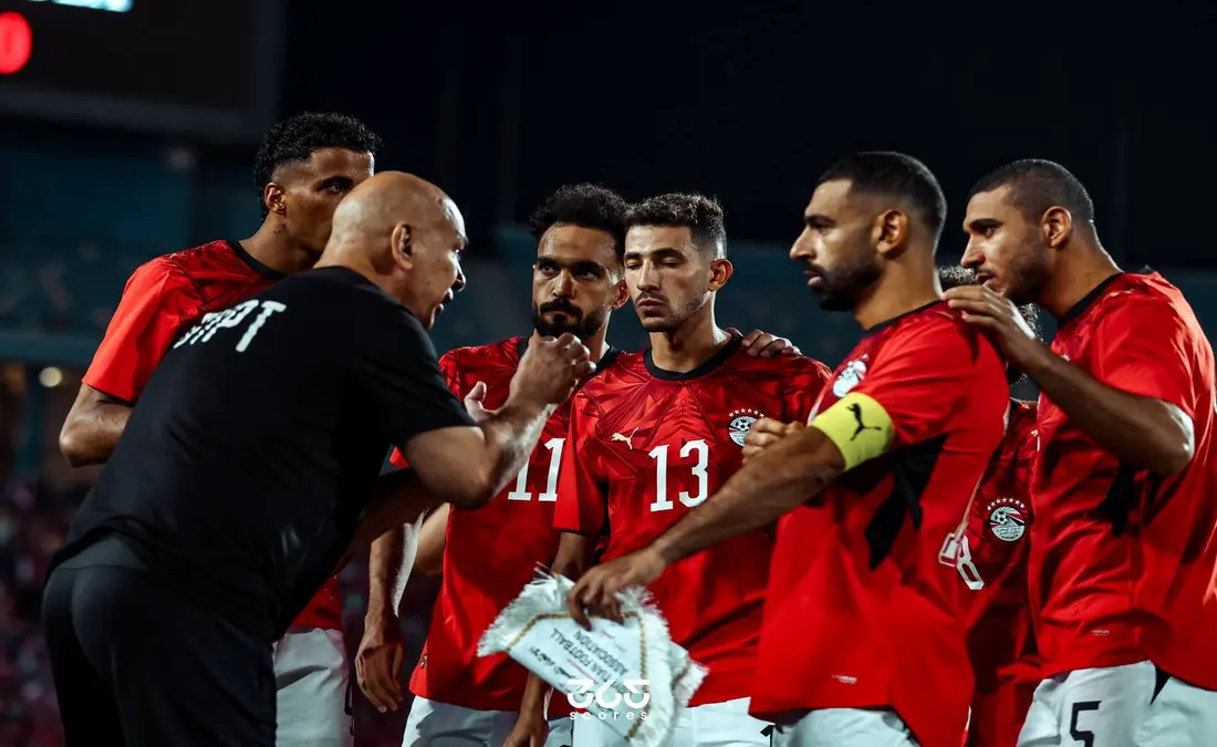 هاني أبو ريدة يجتمع مع حسام حسن وإبراهيم حسن لبحث التطورات الرياضية والمستقبل الكروي