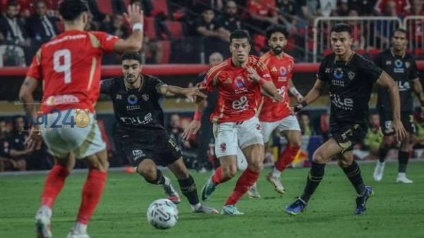 حكم قمة الزمالك والأهلي يثير الجدل بعد واقعة مثيرة مع فريق محمد صلاح