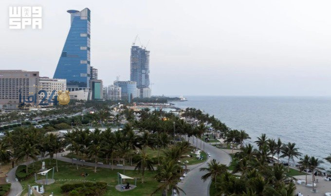 خليجي 27 يعيد الحياة إلى كورنيش جدة ويجذب الآلاف من الزوار والجماهير