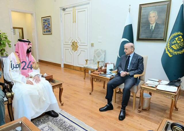 رئيس وزراء باكستان يؤكد وقوف بلاده بقوة مع السعودية في حماية سيادتها وأمنها ودعم استقرارها