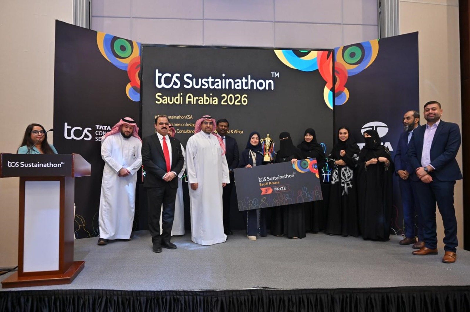 فريق ووفير من جامعة الملك عبدالعزيز يحقق الفوز المستحق بالنسخة الثالثة من مسابقة TCS Sustainathon السعودية ويؤكد على تميز الكفاءات الوطنية في الابتكار المستدام
