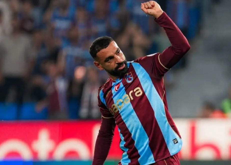 محمد صلاح يواجه خطرًا مع طرابزون سبور على غرار أزمة جنوب السودان بسبب استخدام النجيل الصناعي