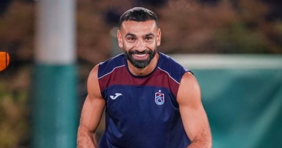 مدرب طرابزون سبور يُثير الجدل حول احتمال مشاركة محمد صلاح أمام كوبس الفنلندي