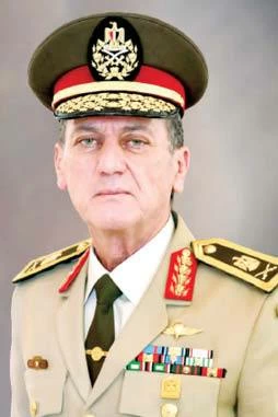 مدير الأكاديمية العسكرية المصرية يكشف عن أسس إعداد ضباط القوات المسلحة المتمثلة في الانضباط والكفاءة القتالية والتكنولوجيا
