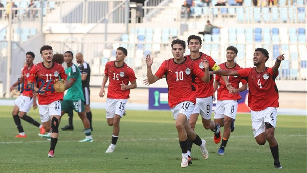 منتخب مصر يتأهل إلى كأس الأمم الأفريقية بعد فوزه الثمين على الجزائر بثنائية