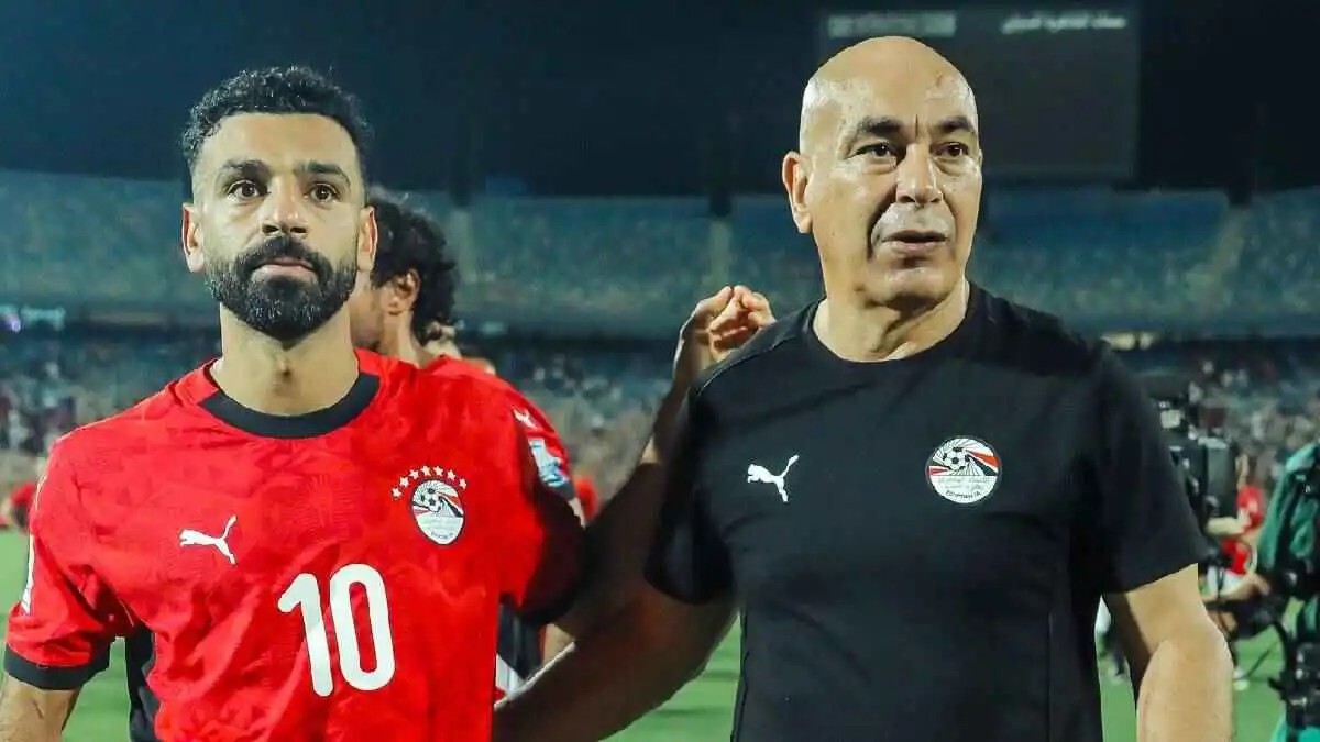 نجم الزمالك السابق يهاجم حسام حسن ويطالب بحماية محمد صلاح في رد فعل قوي ومثير