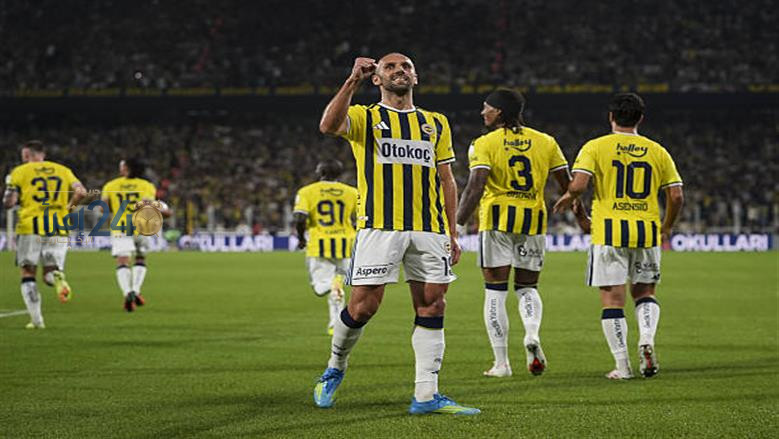 نجم فنربخشة يدخل سباق المنافسة مع محمد صلاح على لقب أفضل لاعب في الدوري التركي